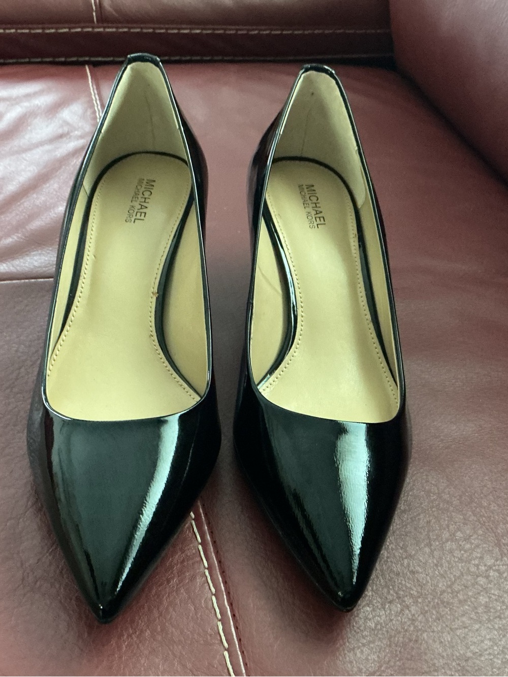 Michael Kors Women's Black Patent Pointed-Toe Pumps Size 7.5